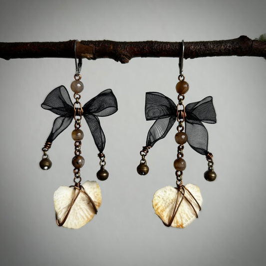 Bow Vertebrae Earrings 3